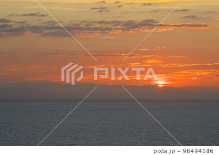 《京都府》晴れの日、経ヶ岬袖志園地の風景 《京都府》晴れの日、経ヶ岬袖志園地の風景 98494186