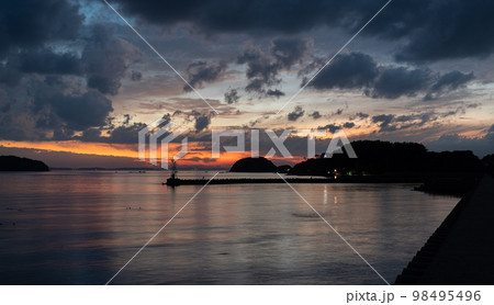 夕暮れの海 夕暮れの海 98495496