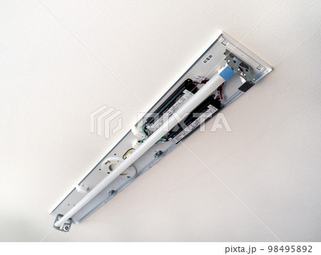 LED照明器具の修理 98495892