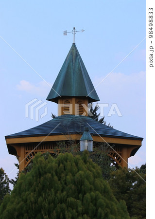 メルヘンチックな建物（おとぎの森公園　※富山県　高岡市） 98498833