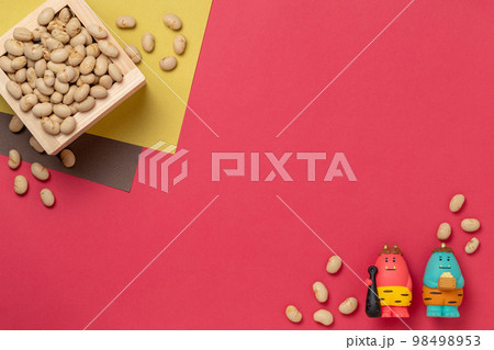 節分の豆 98498953