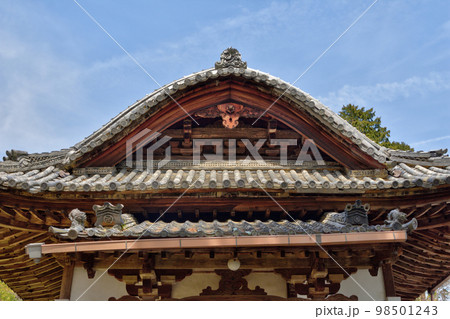 十輪寺本堂の屋根 十輪寺本堂の屋根 98501243