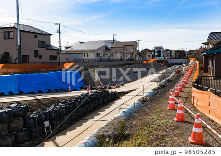 埼玉県狭山市 不老川護岸工事 埼玉県狭山市 不老川護岸工事 98505285