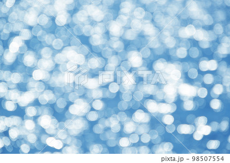 海面　光の玉ボケ　キラキラ 98507554