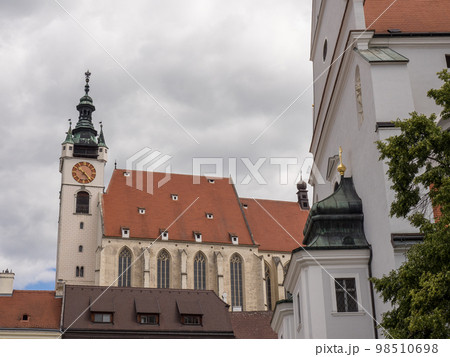 At the danube river in the austrian wachau 98510698