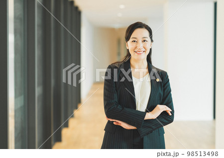 若い弁護士 撮影協力:LINK FOREST 若い弁護士 撮影協力:LINK FOREST 98513498