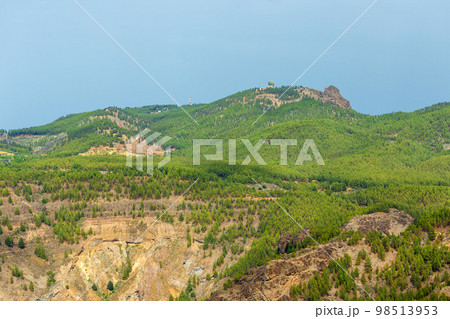 Pico de las Nives, landscape of the volcanic island of gran canaria 98513953