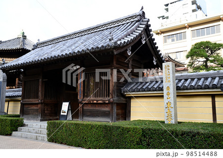 福岡市の風景　東長寺 98514488