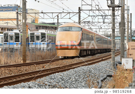 鉄道 私鉄・東武 特急けごん15号 100系 103F 鉄道 私鉄・東武 特急けごん15号 100系 103F 98519268