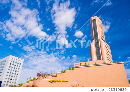（静岡県）JR浜松駅北口　アクトシティ 98519626