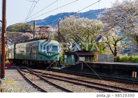 静岡県島田市川根町家山 大井川鉄道と沿線の風景 静岡県島田市川根町家山 大井川鉄道と沿線の風景 98520300