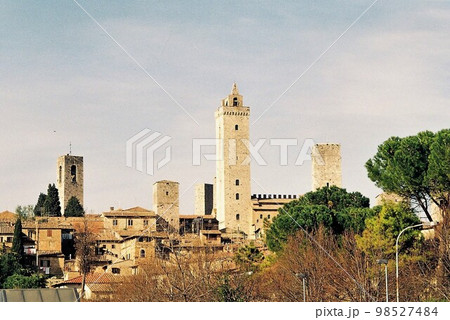 サン・ジミニャーノ サン・ジミニャーノ 98527484
