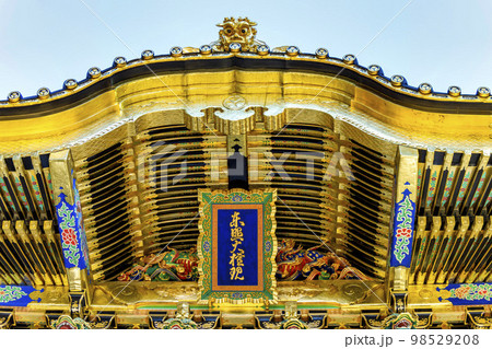 冬晴れの日光東照宮 陽明門 扁額 栃木県日光市 冬晴れの日光東照宮 陽明門 扁額 栃木県日光市 98529208