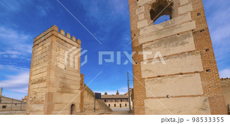 City Wall and Towers, Madrigal de las Altas Torres, Spain City Wall and Towers, Madrigal de las Altas Torres, Spain 98533355