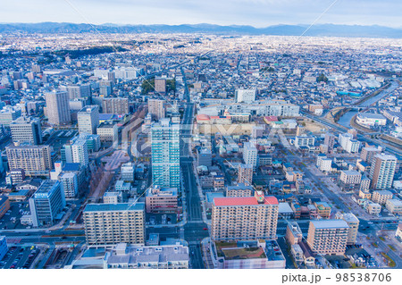 （静岡県）浜松市の街並み　山側 98538706