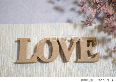 バレンタインとホワイトデーの壁紙 98541913