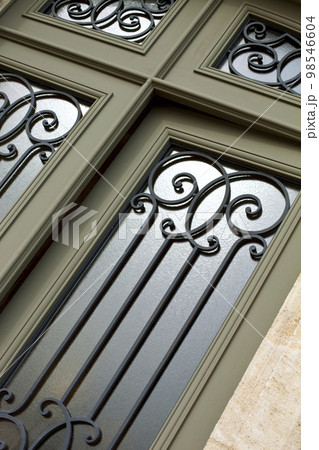 Facade of a classic French mansion Facade of a classic French mansion 98546604