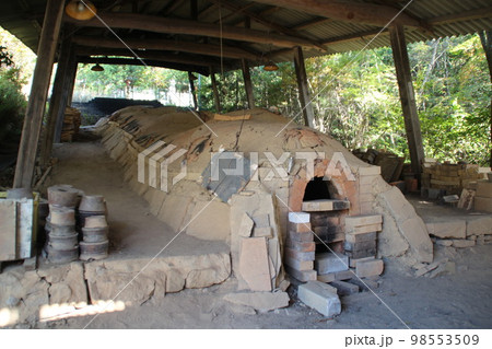 日本遺産認定日本六古窯丹波焼の里の窯 日本遺産認定日本六古窯丹波焼の里の窯 98553509