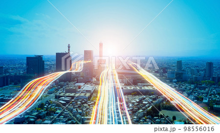 未来へ向かう光の帯 都市ネットワーク 未来へ向かう光の帯 都市ネットワーク 98556016