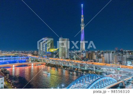 東京スカイツリーが見える東京夜景 98556310