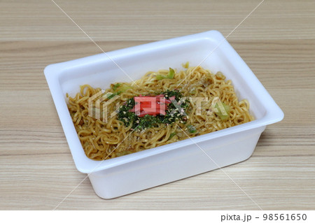 カップ焼きそば 98561650