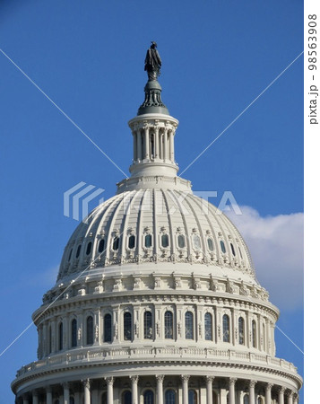 アメリカ ワシントン D.C. アメリカ合衆国議会議事堂 ドーム アップ アメリカ ワシントン D.C. アメリカ合衆国議会議事堂 ドーム アップ 98563908