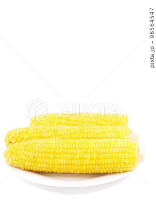 茹で　トウモロコシ　黄色　3本　明るい背景 98564547