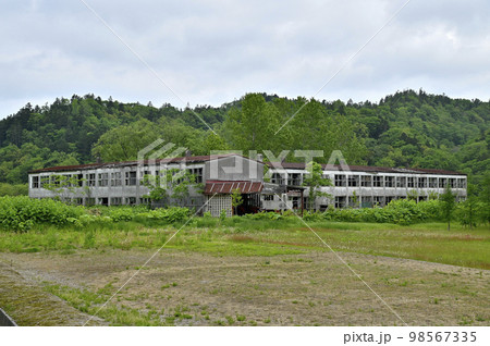 旧羽幌町立北辰中学校 98567335