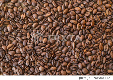 珈琲豆の背景　ゲイシャ　中深煎り 98568112