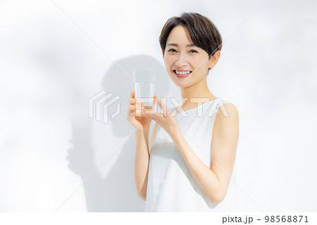 ビューティイメージ 98568871