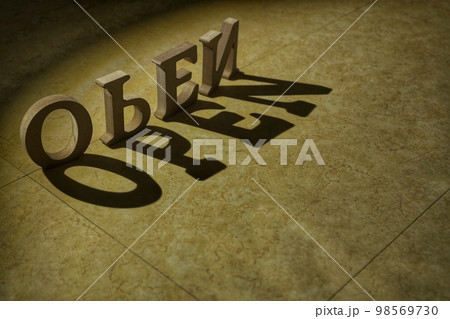 OPENの影文字開店 98569730