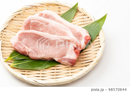 豚ロース肉 白バック 豚ロース肉 白バック 98570644