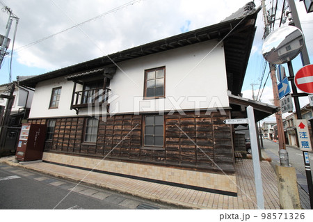 龍野のまちなみ 美しい和レトロな姫路信用金庫 龍野支店川西出張所 兵庫県たつの市龍野町 龍野のまちなみ 美しい和レトロな姫路信用金庫 龍野支店川西出張所 兵庫県たつの市龍野町 98571326