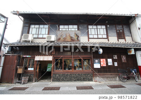 龍野のまちなみ　吾妻堂　老舗和菓子店　兵庫県たつの市龍野町 98571822