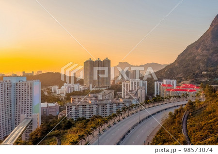 the roads cape of On Sau road, hk 18 Jan 2023 the roads cape of On Sau road, hk 18 Jan 2023 98573074