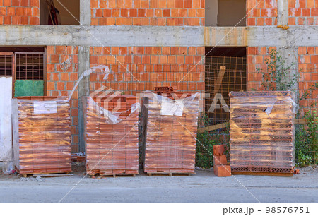 Bricks Blocks Pallets Bricks Blocks Pallets 98576751