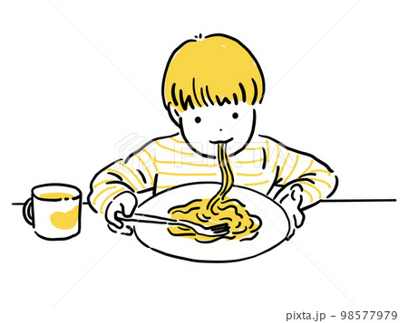 美味しそうにパスタを食べる子ども 美味しそうにパスタを食べる子ども 98577979