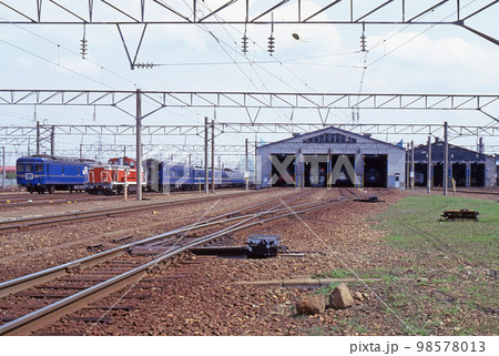 函館本線　札幌運転所　JR北海道　カニ24　DE10　オヤ31 98578013