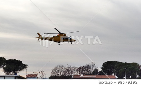 rome italy 2022 a northwest air ambulance takes off from a field near a hospital rome italy 2022 a northwest air ambulance takes off from a field near a hospital 98579395