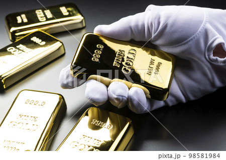金取引のイメージ写真 金取引のイメージ写真 98581984