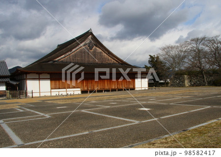篠山城址に再建された大書院(兵庫県丹波篠山市) 篠山城址に再建された大書院(兵庫県丹波篠山市) 98582417