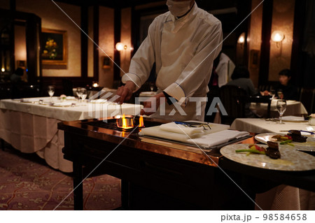 フレンチのフルコース 98584658