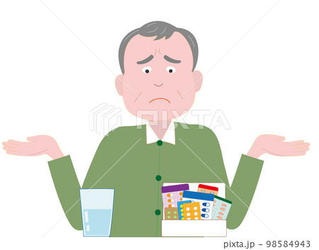 たくさんの薬を飲んでいる高齢者が嫌な顔をしている。 98584943