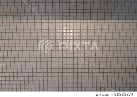 white tile in bathroom, construction industry 98585874