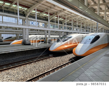 台湾高速鉄路左営駅 98587031