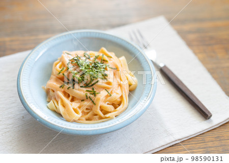 明太子クリームパスタ 明太子クリームパスタ 98590131