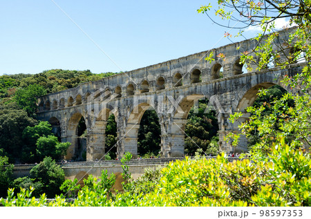 南仏 ポン・デュ・ガール 南仏 ポン・デュ・ガール 98597353