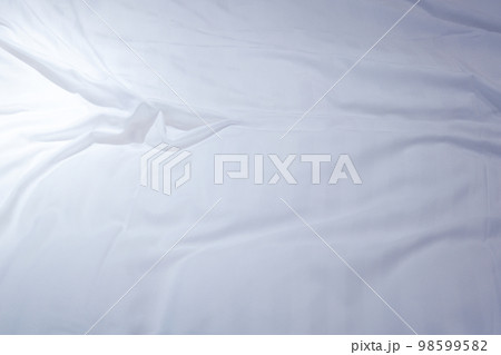 シーツのしわ 98599582