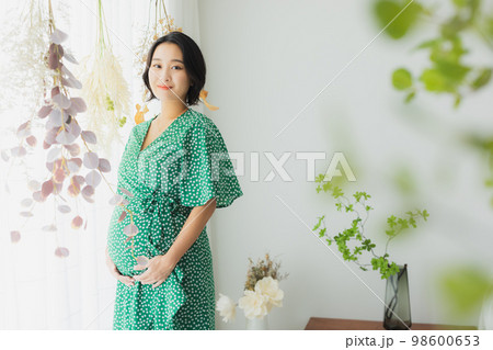 妊婦 98600653