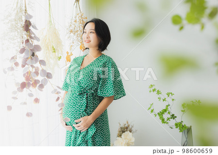 妊婦 98600659